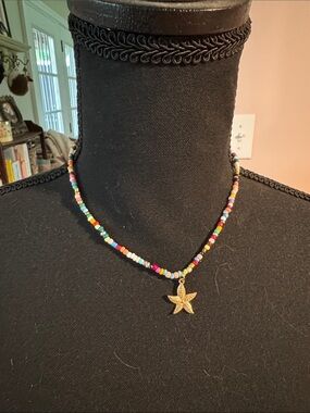 Gold Starfish Pendant Beaded Necklace - Multicolor